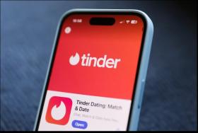 Cho nhân viên nghỉ phép để hẹn hò, còn mua tặng gói Tinder cao cấp