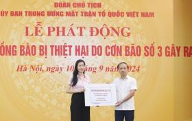  Bão chưa qua, tấm lòng cán bộ Sen hồng đã tới 