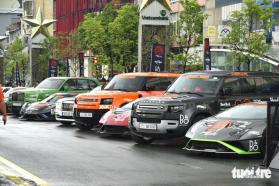 Dàn xe bạc tỉ của Gumball 3000 lăn bánh khỏi Việt Nam, thu hút sự chú ý giới chơi toàn cầu  第3张