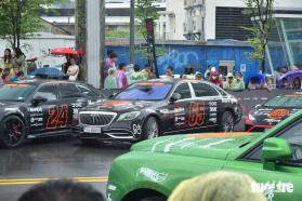 Dàn xe bạc tỉ của Gumball 3000 lăn bánh khỏi Việt Nam, thu hút sự chú ý giới chơi toàn cầu  第12张