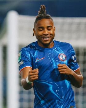 Nkunku lập hat-trick, Chelsea đại thắng '5 sao'  第3张