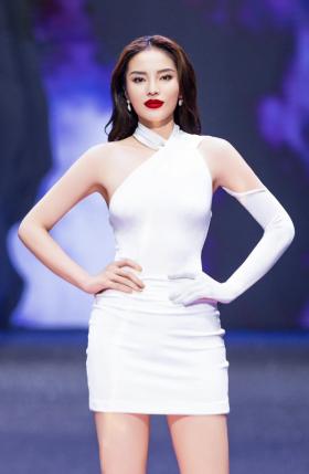 Giám khảo Miss Universe Vietnam nói Kỳ Duyên liều lĩnh 