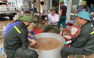 Bão lũ ập tới, lúa nếp đặc sản trồng ở một xã của Thái Nguyên nhìn chỉ thấy lá, nguy cơ mất trắng  第10张