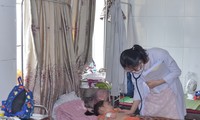  Đà Nẵng: Giáo viên tố nhóm trẻ cho hàng chục bé ăn bún thiu 