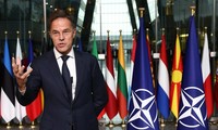  Tân lãnh đạo NATO thăm Ukraine ngay sau khi nhậm chức 