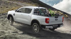 Ford Ranger có thêm phiên bản PHEV, chạy được 45km thuần điện  第10张