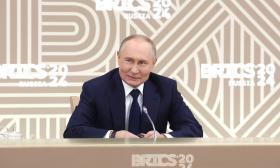 Ông Putin: Nga sẽ không để Ukraine sở hữu vũ khí hạt nhân 